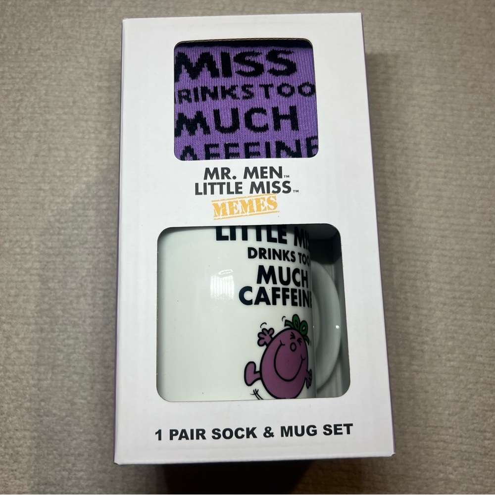 Bioworld Little Miss Purple Sock & Mug Set